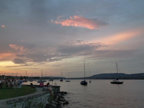 Sonnenuntergang beim Zürichsee