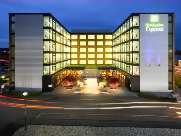 Holiday Inn Express Zürich Airport